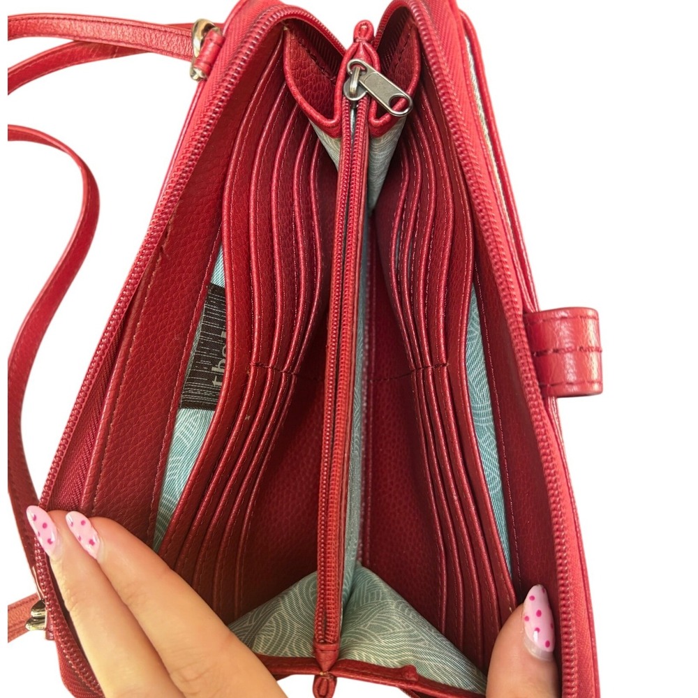 The Sak Iris Smartphone Clutch Wristlet Red Leather Classic Crossbody Purse - Picture 5 of 7